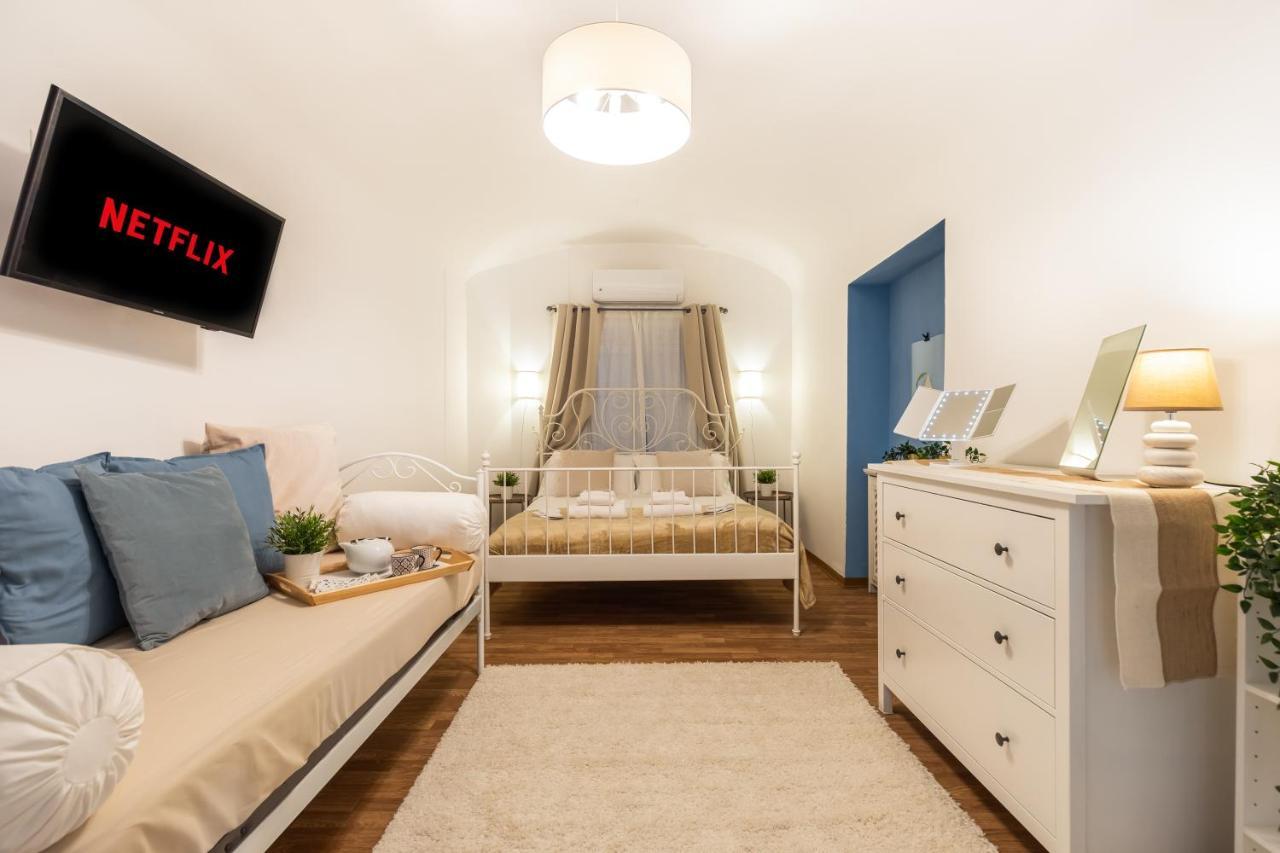 Bijou Home Suite - Vaticano ローマ エクステリア 写真